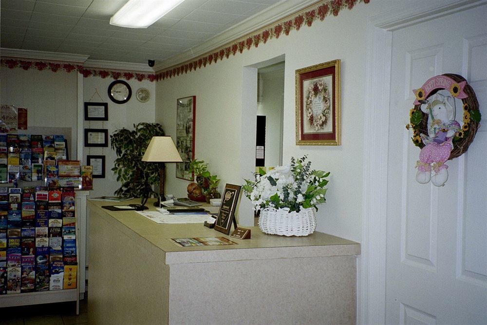 Bassett Motel ウィリアムズバーグ エクステリア 写真